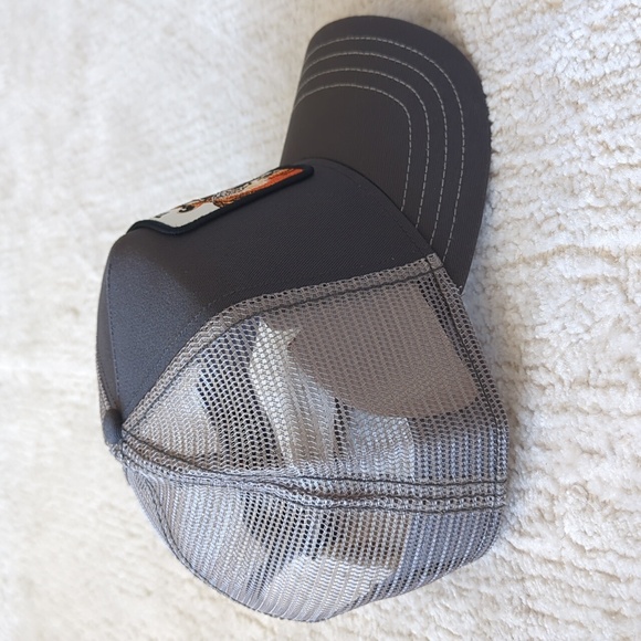 Goorin Bros Tiger Animal Farm Snapback Trucker Hat - Picture 2 of 6